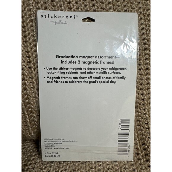 Graduation Magnet Stickers By Stickeroni Hallmark - Picture 3 of 3